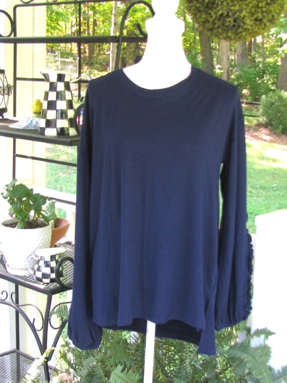 NWT Crown & Ivy Harbor Navy long sleeve ruffle top shirt Medium luxury style